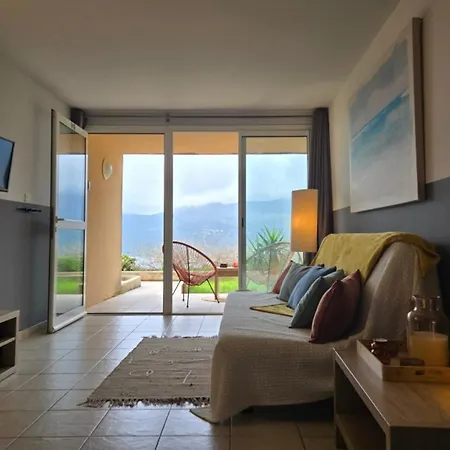 2 Pieces Superbe Vue Clim Et Wifi Piscine Chauffee