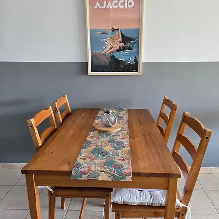 2 Pieces Superbe Vue Clim Et Wifi Piscine Chauffee Apartment Serra-di-Ferro (Corsica)