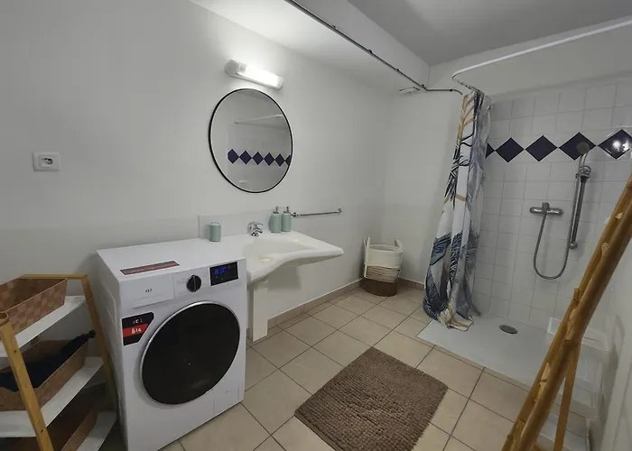 Appartement 2 Pièces Superbe Vue Clim Et Wifi Piscine Chauffée Serra-di-Ferro (Corsica)
