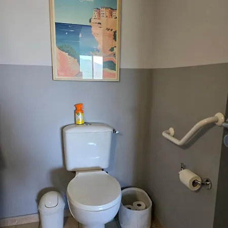 Apartment 2 Pieces Superbe Vue Clim Et Wifi Piscine Chauffee *